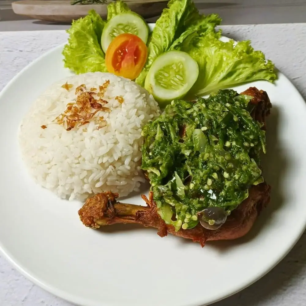 Ayam Penyet Cabe Ijo
